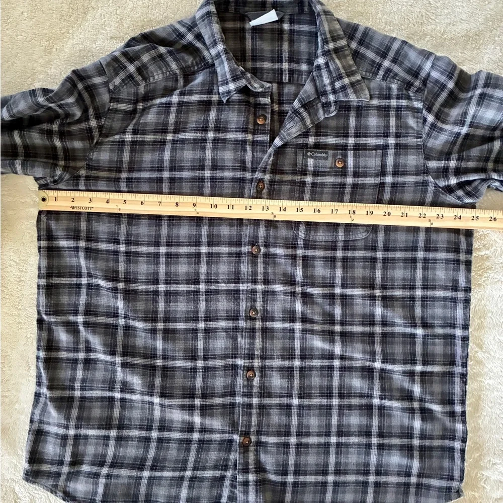 Columbia Flannel Shirt Men’s XL Gray Plaid Button Down Outdoor Layering Hiking - Picture 14 of 14